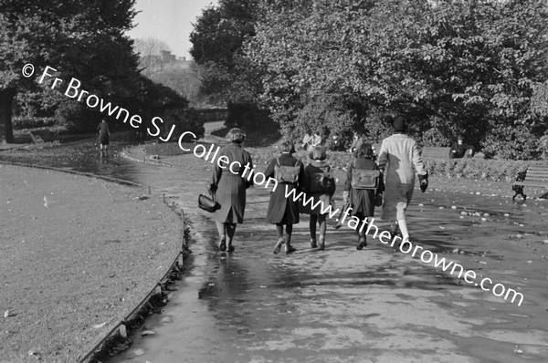 ST STEPHEN'S GREEN CHILDREN